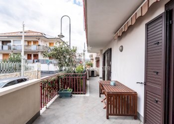 Foto 20 - Quadrilocale VIA RIBERA (STAZZO)
 
37, Acireale - foto 20