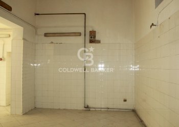 Foto 7 - Shop Via Sciarelle
 
52, Acireale - photo 7