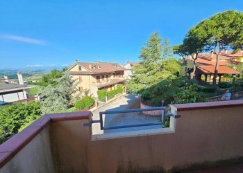 terrazzo - Quadrilocale tamati
 
32, Fermo - foto 18