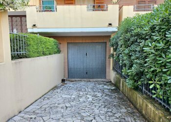 terrazzo - Quadrilocale tamati
 
32, Fermo - foto 22