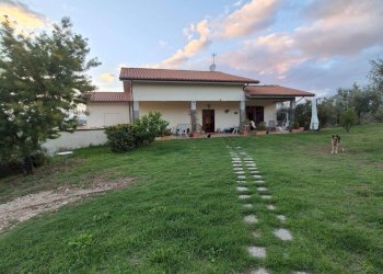 Foto 23 - Villa Via dell'Arci
 
snc, Fara in Sabina - foto 23