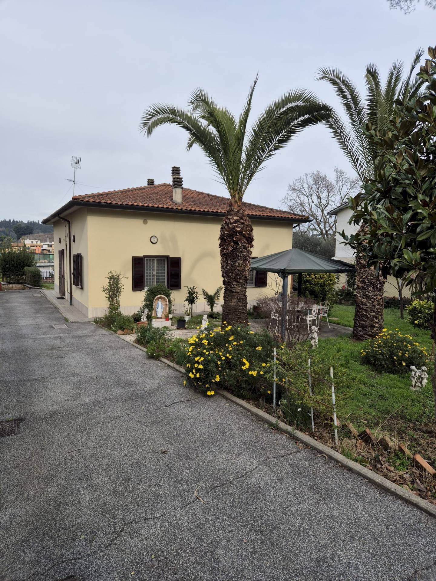 Foto 1 - Villa Viale Delle Galline Bianche
 
50, Roma - foto 1