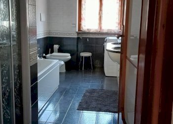 bagno - Casa indipendente dei sassi
 
8, Castellanza - foto 8