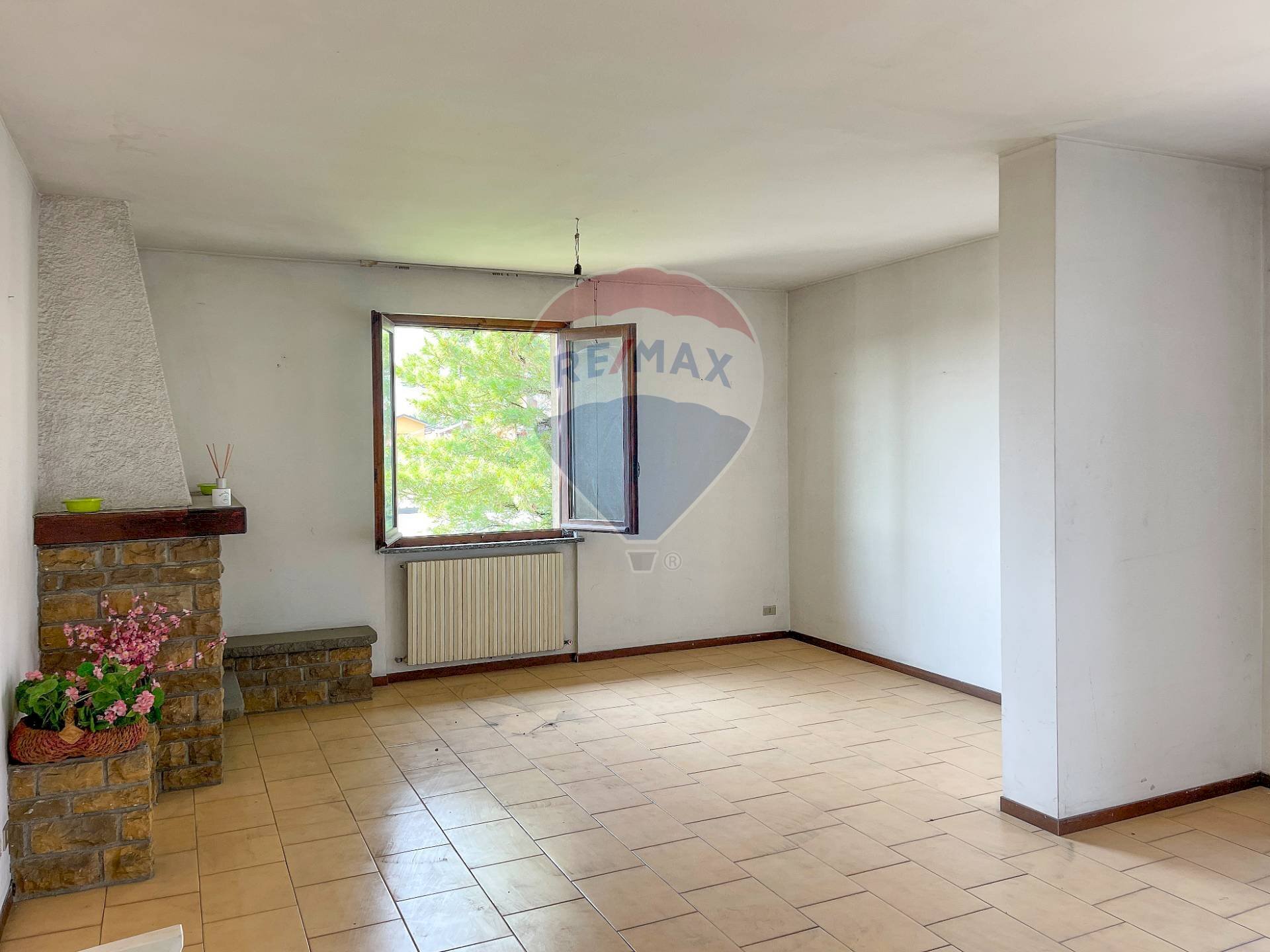 Stanza vuota - Attico L. Tolstoi
 
SNC, Brembate - foto 2