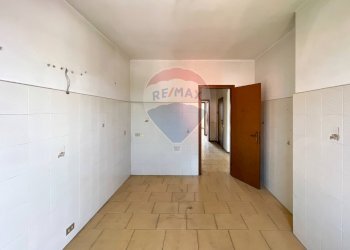 Stanza vuota - Attico L. Tolstoi
 
SNC, Brembate - foto 5