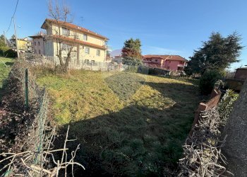 Casa all\'aperto - Terreno edificabile VIA UGO FOSCOLO
SNC, Capriate San Gervasio - foto 4