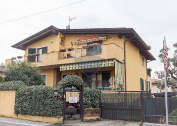 Casa all\'aperto - Semi-detached house VIA LOCATELLI
 
64, Brembate - photo 14