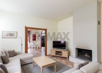 Soggiorno - Semi-detached house VIA LOCATELLI
 
64, Brembate - photo 9