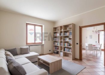 Soggiorno - Semi-detached house VIA LOCATELLI
 
64, Brembate - photo 11