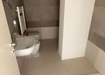 \nbagno\n - Appartamento Vittorio Emanuele II
 
169, Piacenza - foto 28