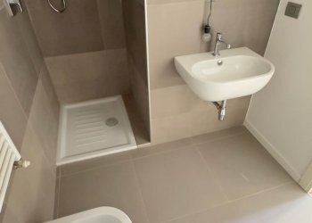 \nbagno\n - Appartamento Vittorio Emanuele II
 
169, Piacenza - foto 26