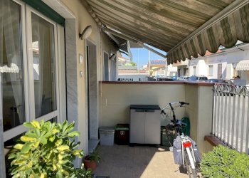 \nFoto 32\n - Villa a Schiera Via Bottego
 
49, Viareggio - foto 32