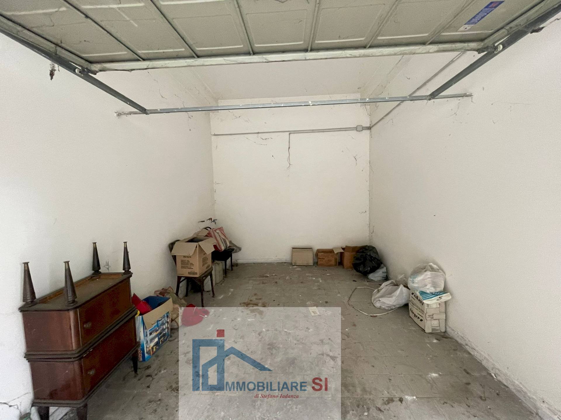 Foto 3 - Box Via Raffaele Delcogliano, Benevento - foto 3