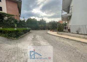 Foto 7 - Box Via Raffaele Delcogliano, Benevento - foto 7