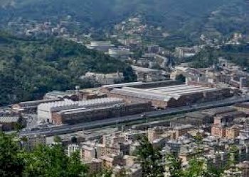 Foto 1 - Capannone Zona Campi, Genova - foto 1