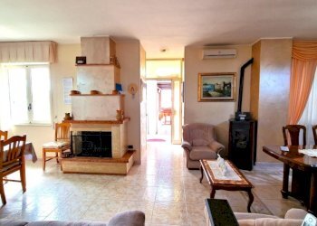 Appartamento Mondragone - foto 1