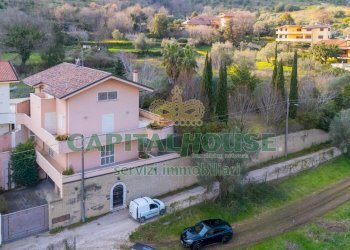 Foto 4 - Villa Via Michele Fiorillo, Caserta - foto 4