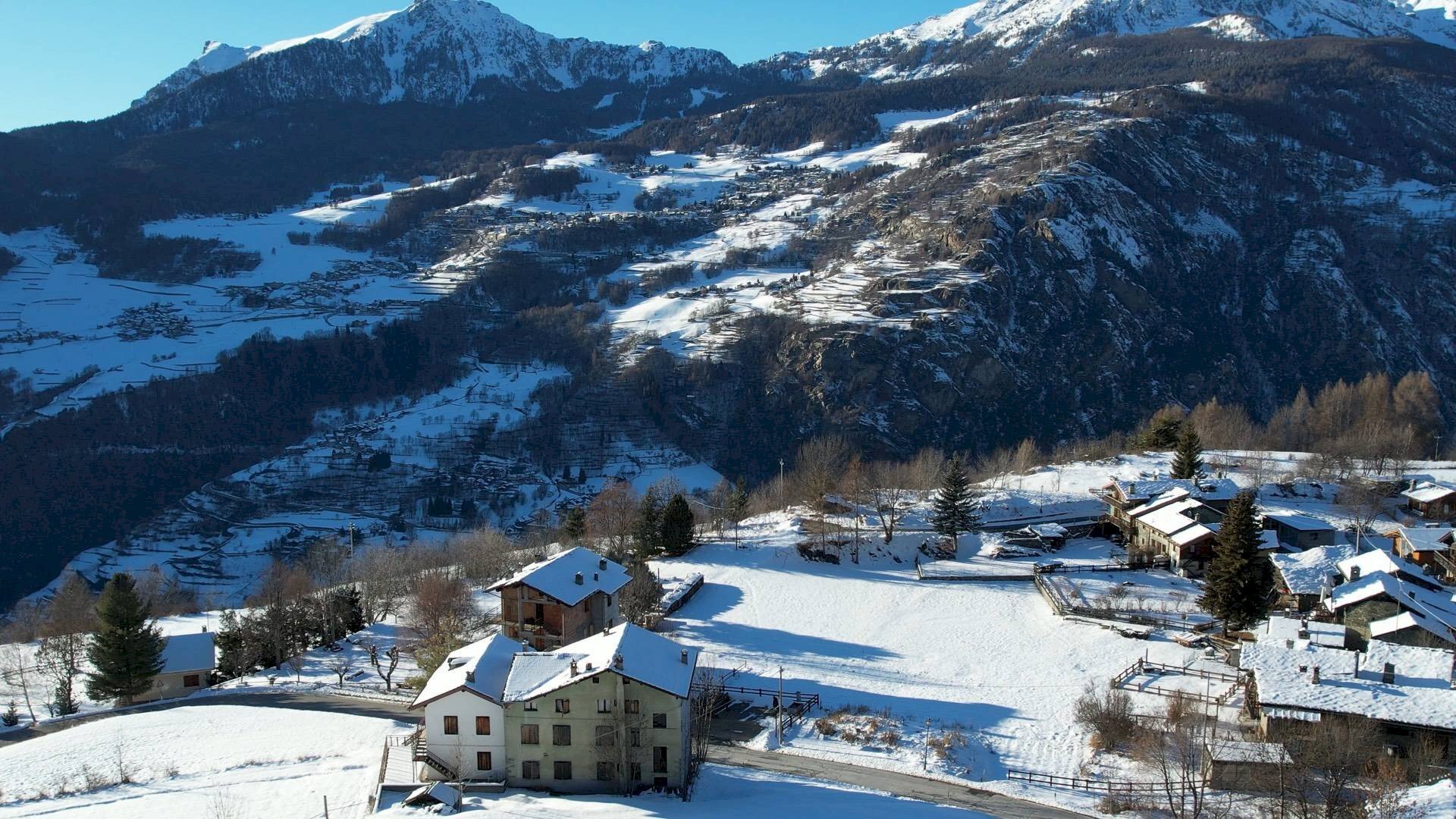 Foto 2 - Independent house Frazione chaillen
 
29, Antey-Saint-Andrè - photo 2