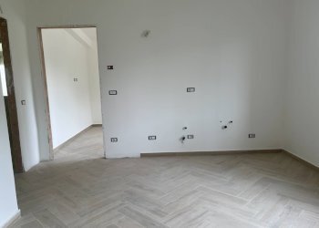 Foto 2 - Bilocale Via gandhi
 
3, Milano - foto 2