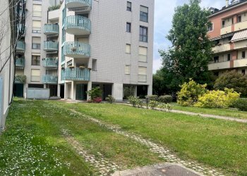 Foto 10 - Bilocale Via gandhi
 
3, Milano - foto 10