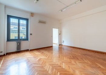 Foto 7 - Ufficio Via Torino
 
49, Milano - foto 7