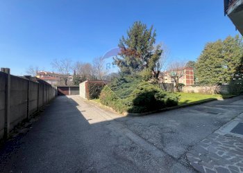 Non correlato - Box VIA  ANDREA DORIA
 
29, Brugherio - foto 12