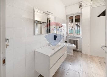 Bagno - Negozio VIA COLOMBO CRISTOFORO
 
2, Vidigulfo - foto 34