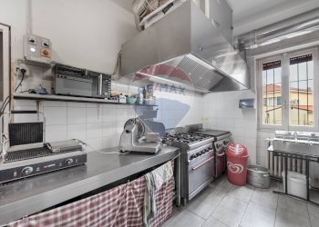 Cucina - Negozio VIA COLOMBO CRISTOFORO
 
2, Vidigulfo - foto 39