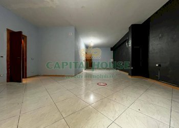 Foto 2 - Locale Commerciale C.so Vittorio Emanuele, Pratola Serra - foto 2