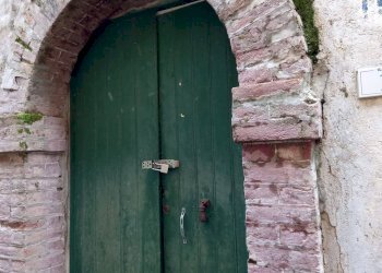 Foto 1 - Stabile - Palazzo via duca degli abruzzi
 
3, Capaccio Paestum - foto 1