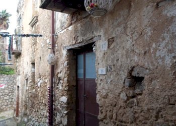 Foto 2 - Stabile - Palazzo via duca degli abruzzi
 
3, Capaccio Paestum - foto 2