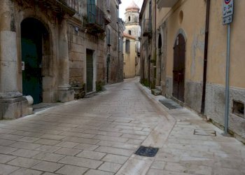 Foto 3 - Stabile - Palazzo via duca degli abruzzi
 
3, Capaccio Paestum - foto 3