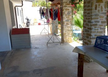 Foto 9 - Villa via isca albani
 
1, Cicerale - foto 9