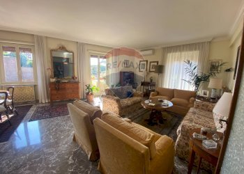 Soggiorno - Appartamento Via Mauritania
 
5, Roma - foto 13