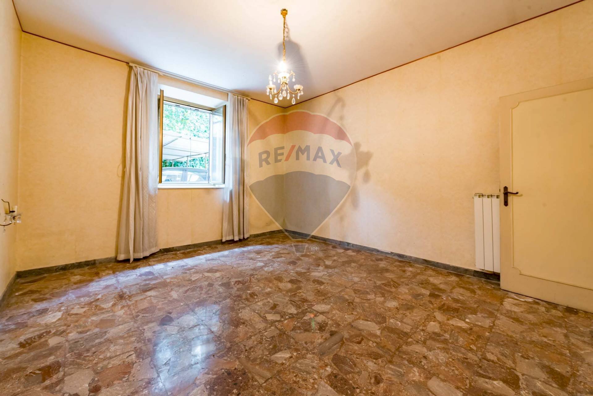 Stanza vuota - Semi-detached house Via Volterra
 
16, Roma - photo 2