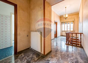 Hall / corridoio - Casa semi indipendente Via Volterra
 
16, Roma - foto 4