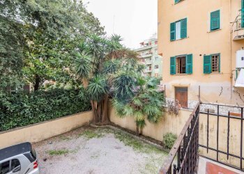 Edificio all\'aperto - Casa semi indipendente Via Volterra
 
16, Roma - foto 11