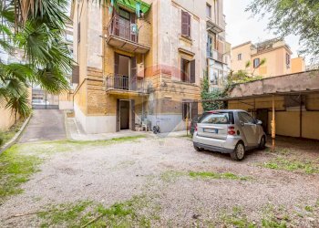 Edificio all\'aperto - Casa semi indipendente Via Volterra
 
16, Roma - foto 34