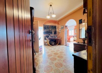 Hall / corridoio - Quadrilocale Piazza Dante
 
13, Venosa - foto 4