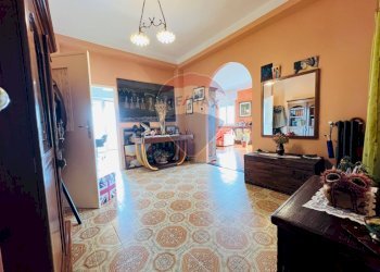 Soggiorno - Quadrilocale Piazza Dante
 
13, Venosa - foto 5