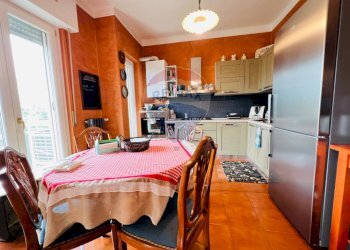 Cucina - Quadrilocale Piazza Dante
 
13, Venosa - foto 9