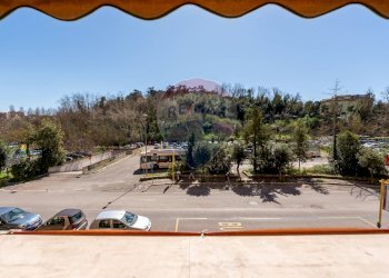 Edificio all\'aperto - Appartamento via San Leo
 
58, Roma - foto 1