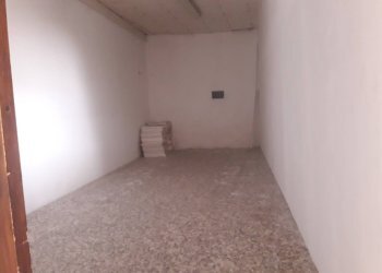 Foto 2 - Attività Commerciale via vanni, Ponsacco - foto 2