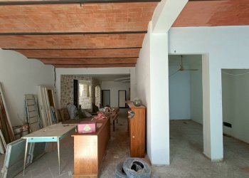 Foto 4 - Locale Commerciale via vittorio veneto, Crespina Lorenzana - foto 4