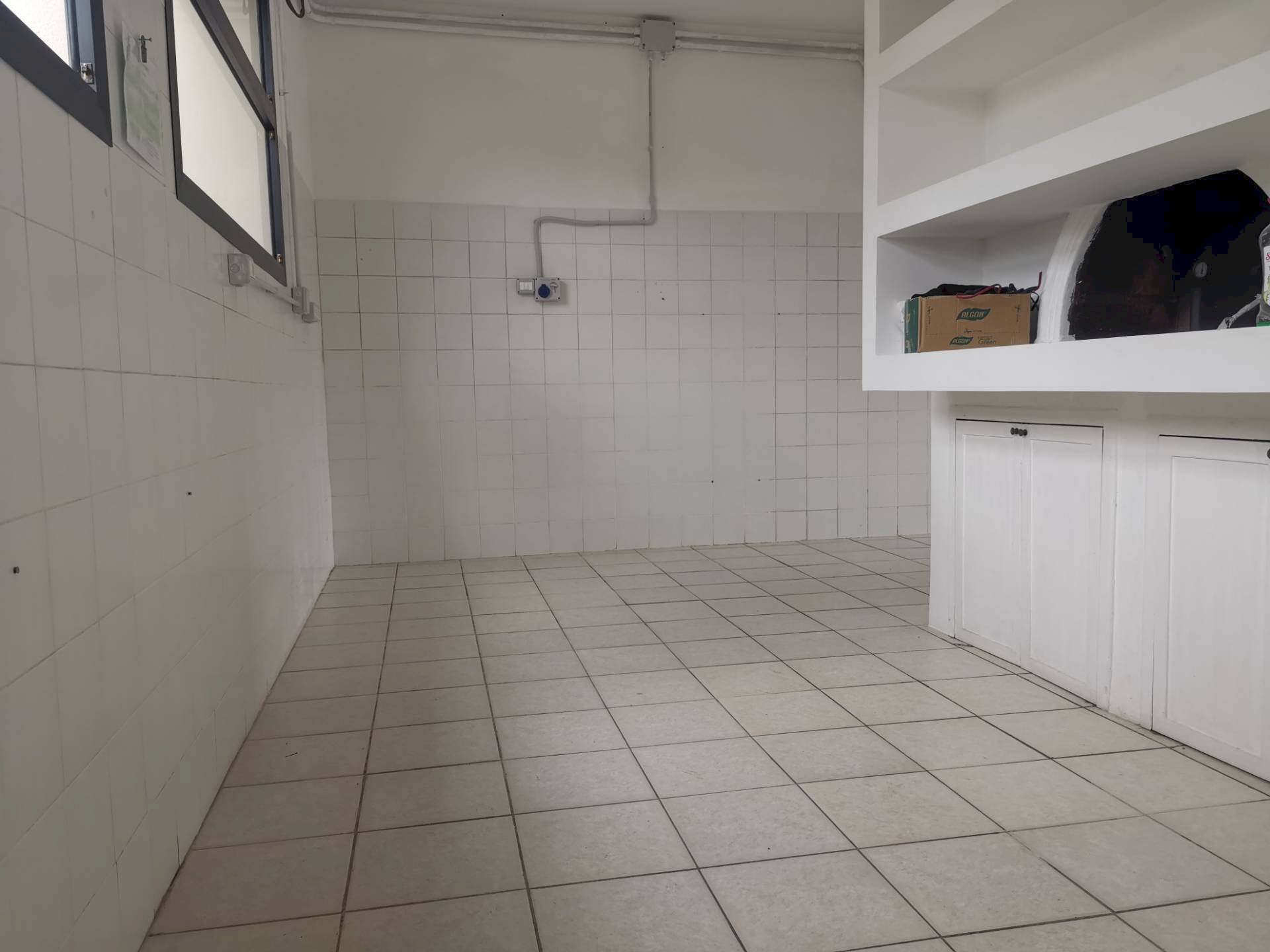 Foto 2 - Commercial Premises VIA PAPA GIOVANNI XXIII, Calcinaia - photo 2