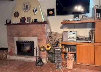 Foto 1 - Casa indipendente VIA DI BADIA, Buti - foto 1