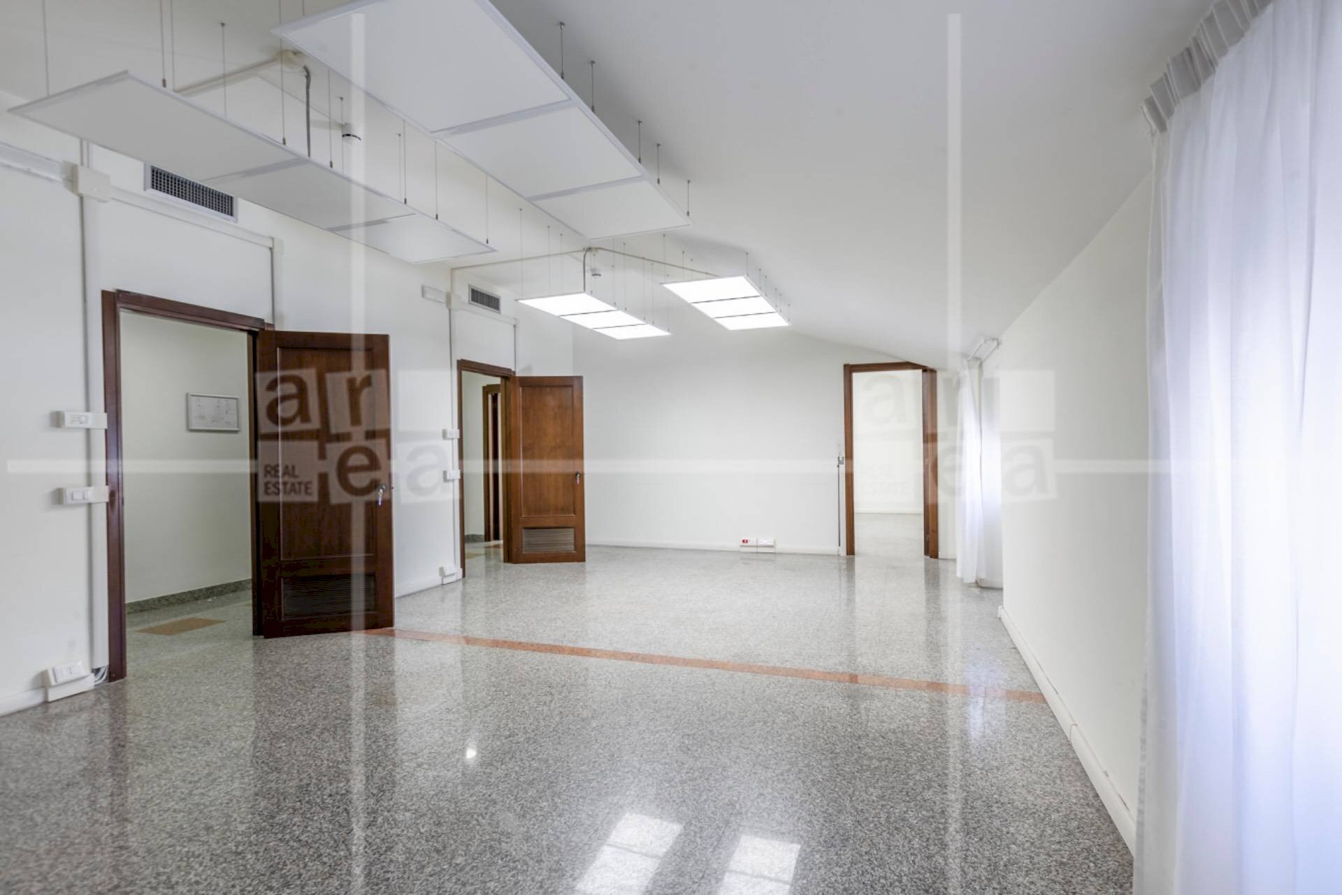 Foto 1 - Ufficio Via Nazionale
 
131, Roma - foto 1