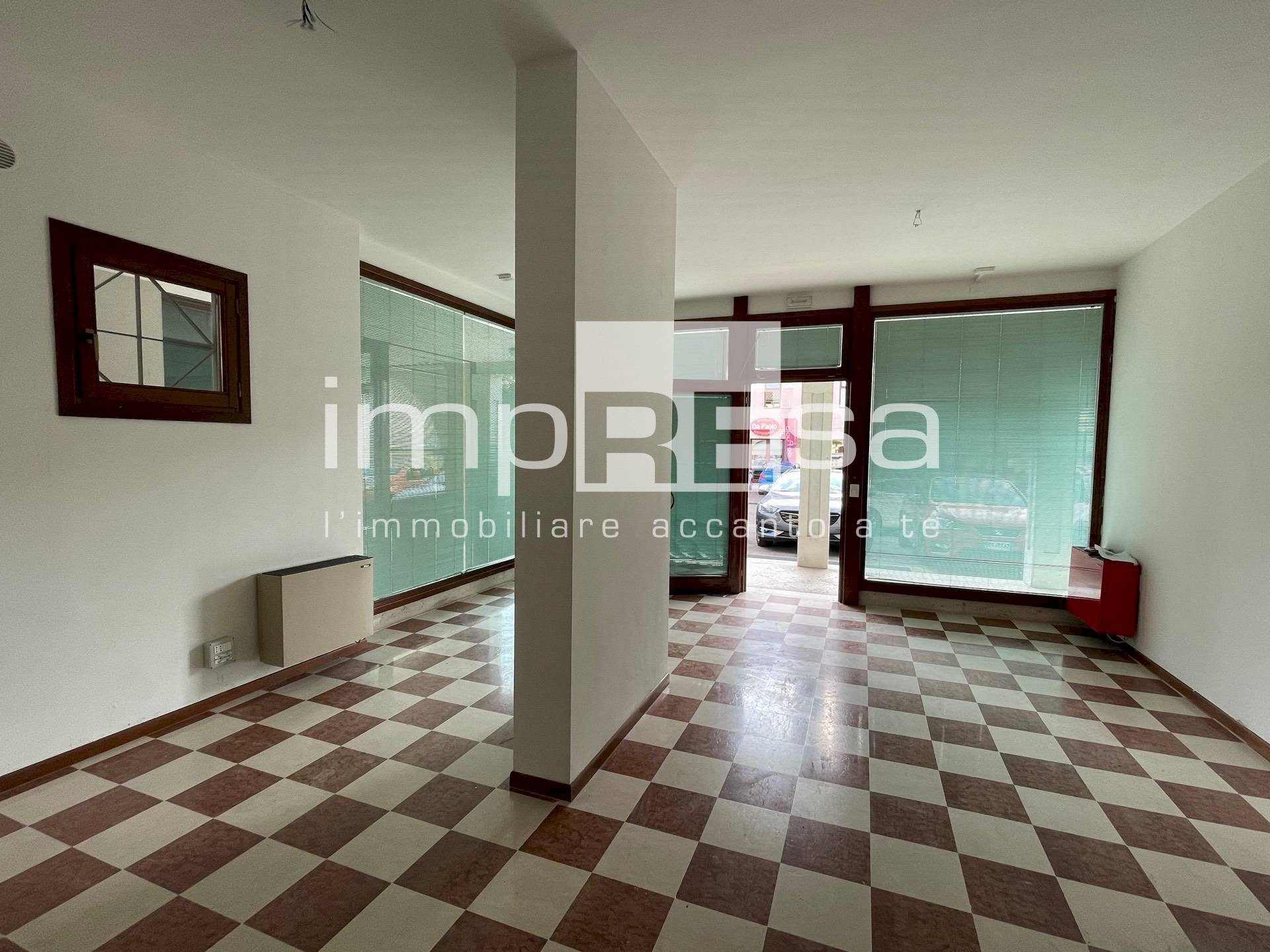 Foto 2 - Locale Commerciale Piazza Aldo Moro, Villorba - foto 2