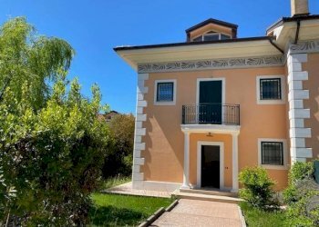 Foto 13 - Villa Via Sandro Penna
 
8, Campagnano di Roma - foto 13