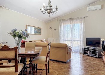 Foto 18 - Stabile - Palazzo via Tiziano Vecellio
 
25, Mentana - foto 18